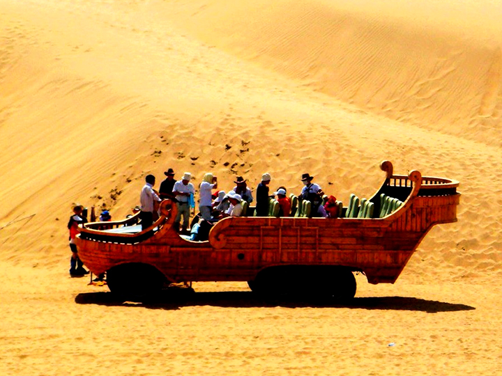 沙漠冲浪车，带你体验不一样的大漠景致！